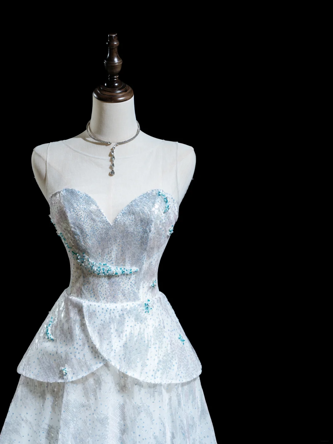Hübsches Ballkleid mit herzförmigem Ausschnitt, hellblau, Pailletten, für Senioren, ästhetische Ballkleider, Ballkleider, formelle Outfits, Abschlusskleid RB1923