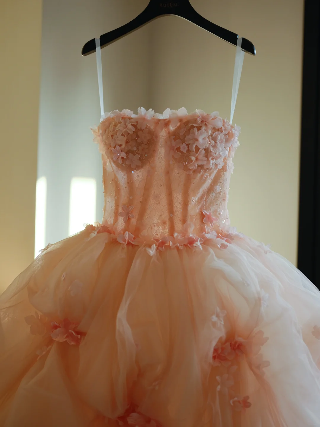 Robe de bal bustier rose poudré en tulle fleuri, longue, idéale pour les 15-16 ans (AB595)