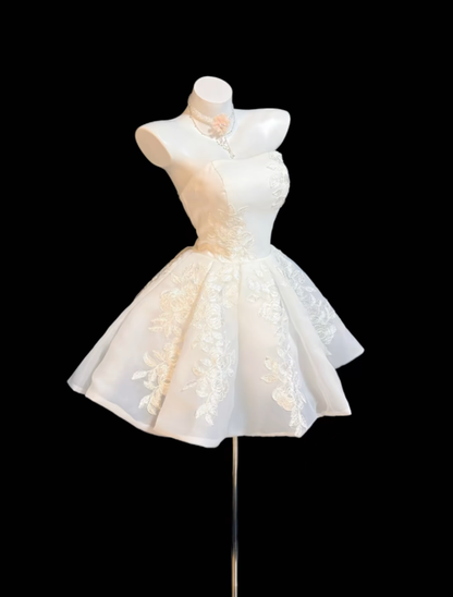 Pretty Ball Gown Strapless White Lace For Women Girls Teens Graduation Inspo Short 16th Birthday Outfits With Bow Homecoming Dresses RB3093