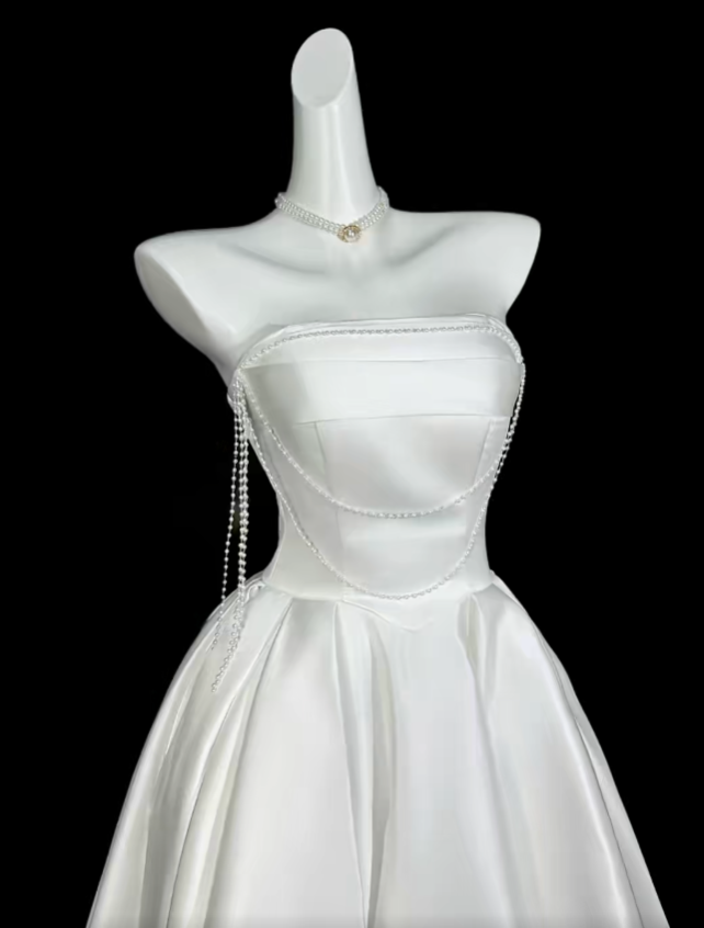 Cute Ball Gown Strapless White Mid Length University Ideas Homecoming Dress Inspo High School Senior Hoco Court Dresses RB7020