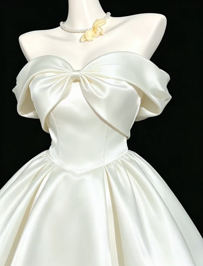 Charming Ball Gown Off The Shoulder White Mini University Ideas Homecoming Dress Inspo Short High School Senior Graduation Outfit RB7029