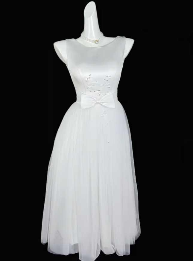 Simple A Line Scoop White Knee Length University Ideas Homecoming Outfits Inspo Senior Hoco Court Dresses RB7041