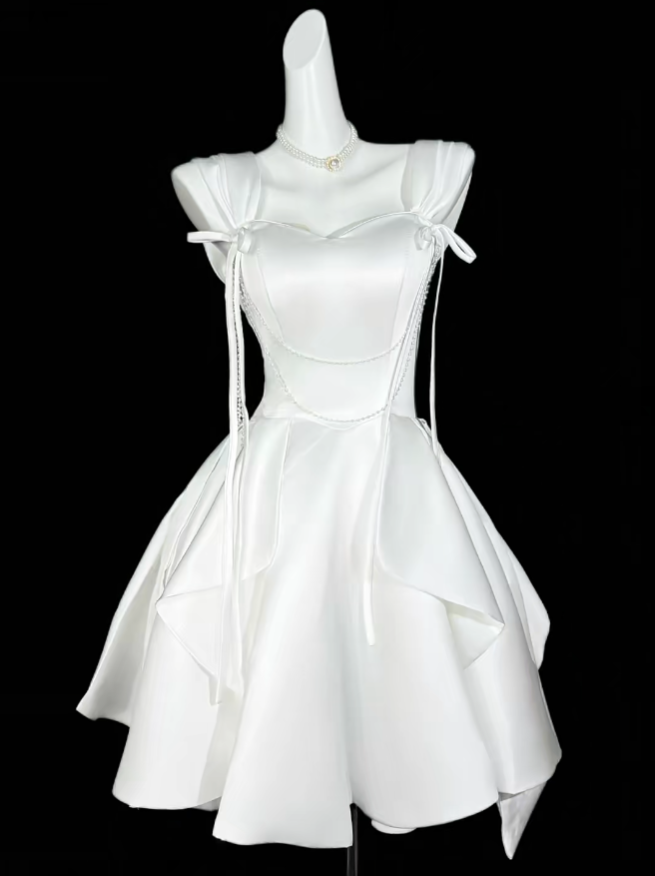 Charming Ball Gown Sweetheart White Satin Mini University Ideas Homecoming Dress Inspo Short Birthday Dresses Senior Graduation Outfit RB7043