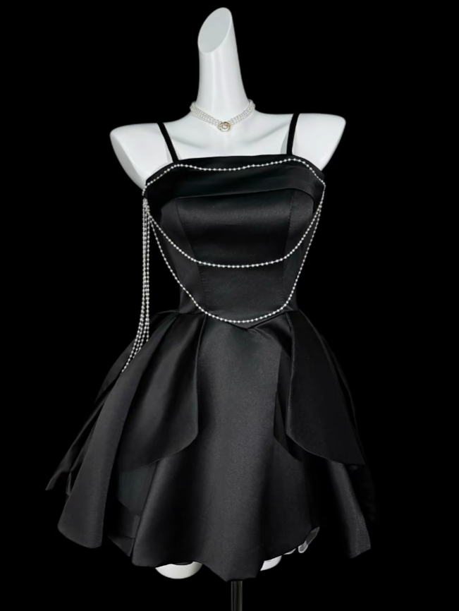 Simple A Line Spaghetti Straps Little Black Dress University Ideas Homecoming Outfits Inspo Senior Hoco Court Dresses RB7050