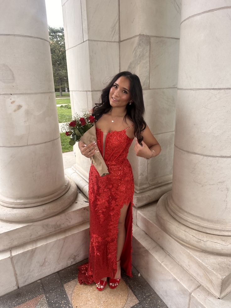 Modest Mermaid Spaghetti Straps Red Lace Sleeveless Slit Long Prom Dresses Party Dress 21st Birthday Outfits Graduation Dress RB711