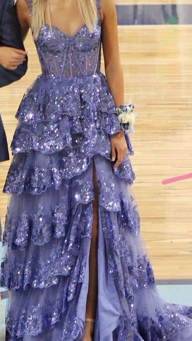 Classy Ball Gown Sweetheart Light Grape Lace Tulle Prom Dresses Party Dress 20th Birthday Outfits Graduation Dress RB877