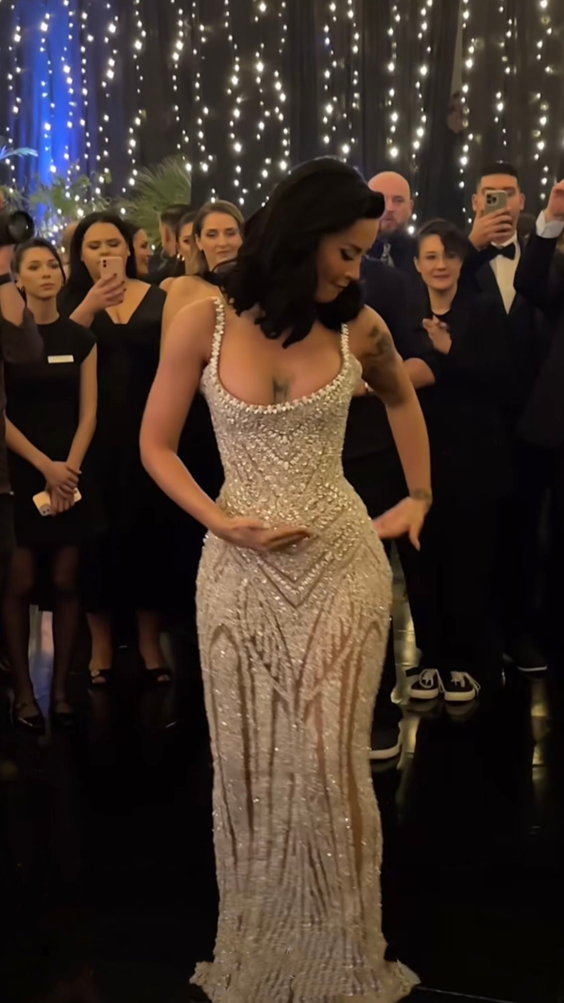 Sexy Meerjungfrau-Träger Champagner Pailletten Lange Ballkleider Inspiration Ballkleid Abschlussballkleid RB938
