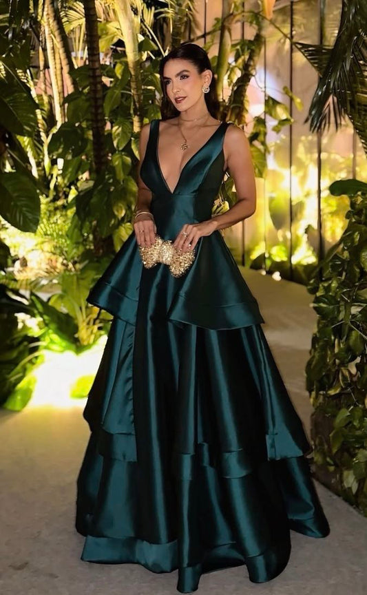 Modest Ball Gown V Neck Sleeveless Dark Green Prom Dresses Long Party Dress 22th Birthday Outfits Graduation Dress RB985