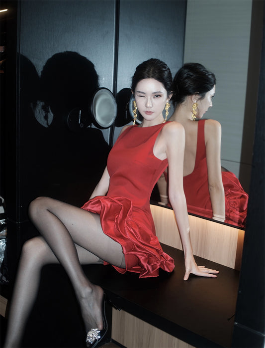 Modisches rotes Bateau-A-Linien-Kurzpartykleid, rückenfreies Geburtstagskleid RF01005
