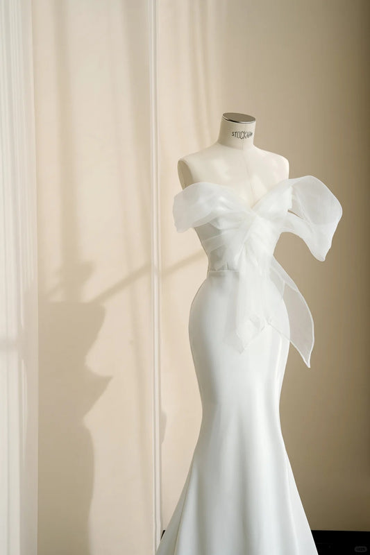 Charming White Mermaid Satin Strapless Wedding Dress Formal Evening Dress RF0485
