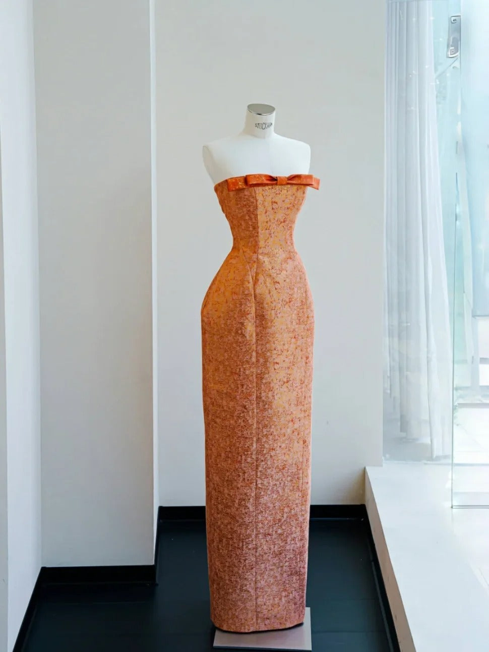 Elegant Satin Orange Sheath Strapless Prom Dresses Formal Evening Dresses RF0486
