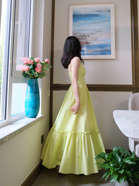 Gelbes A-Linien-Modekleid mit Spaghettiträgern RF0550