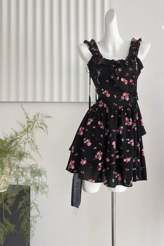 Französischer schwarzer bedruckter Chiffon-A-Linien-Hosenträgerrock RF0601
