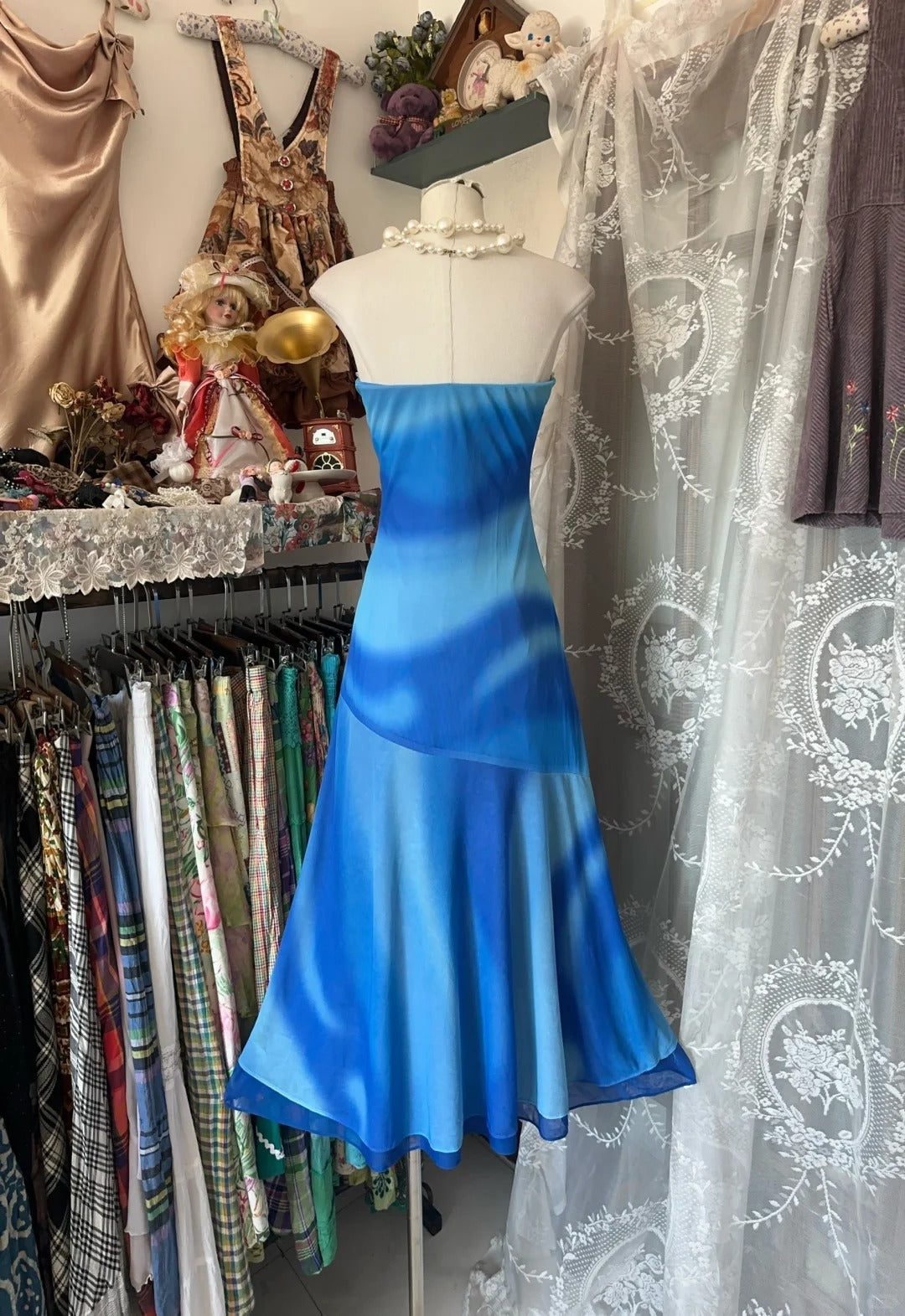 Wunderschönes trägerloses blaues Meerjungfrau-Chiffon-Abendkleid RF0637