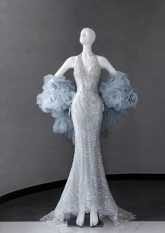Wunderschönes silbernes V-Ausschnitt Meerjungfrau Perlen Pailletten Langes Ballkleid Schleppe Brautkleid RF0660
