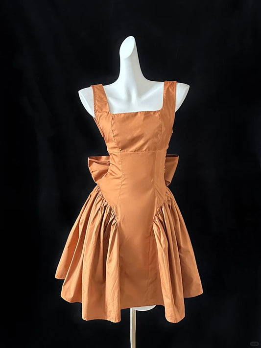 Süßes Orange Quadratischer Ausschnitt A-Linie Satin Schlitz Kurzes Ballkleid Homecoming Kleid RF0696