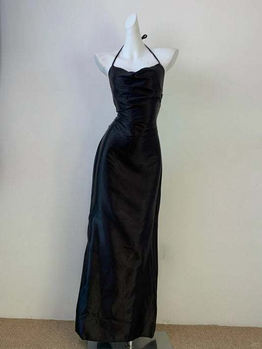 Elegant Black Halter Sheath Satin Backless Prom Dresses Evening Gowns RF0697