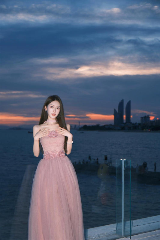 Süßes rosa trägerloses Tüll-Sommerkleid RF0712