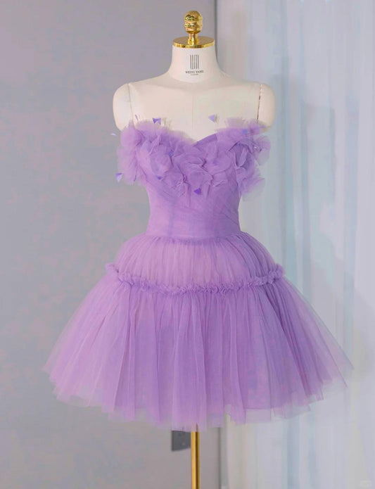 Wunderschönes lila trägerloses A-Linien-Tüll-Kurzballkleid Homecoming-Kleid RF0735