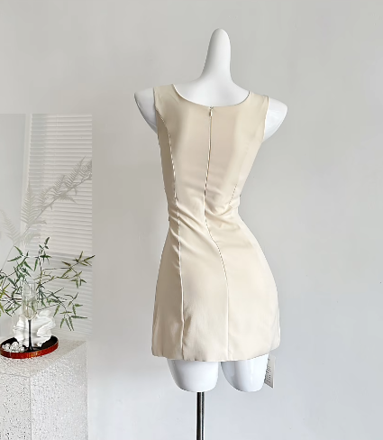 Elegant Apricot Square Neck Bodycon Satin Short Party Dresses Homecoming Dress with Bow RF0742