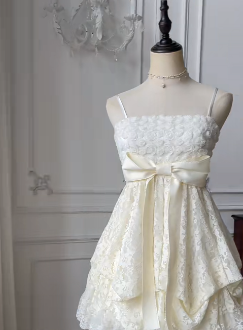 Süße Spaghettiträger A-Linie Spitze Kurzes Ballkleid Homecoming Kleid RF0766