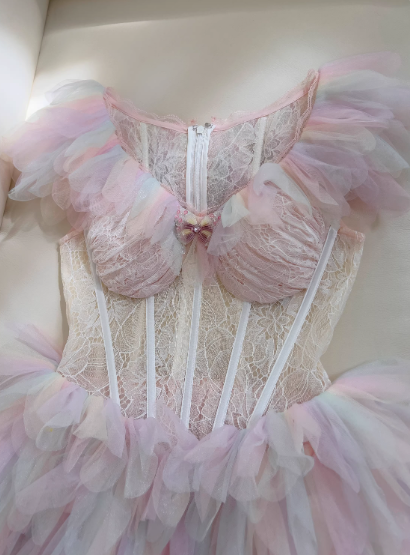 Märchenhafte bunte Rundhals-A-Linie Tüll kurze Ballkleider Homecoming-Kleider RF0783