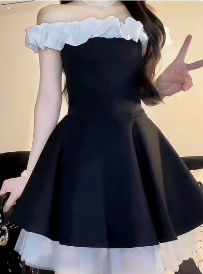 Elegantes französisches schulterfreies schwarzes A-Linien-Kleid RF0792