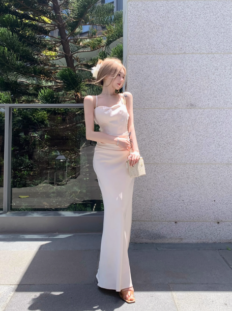 Süßes französisches Spaghettiträger-Etuikleid aus Satin, Sommerkleid RF0795