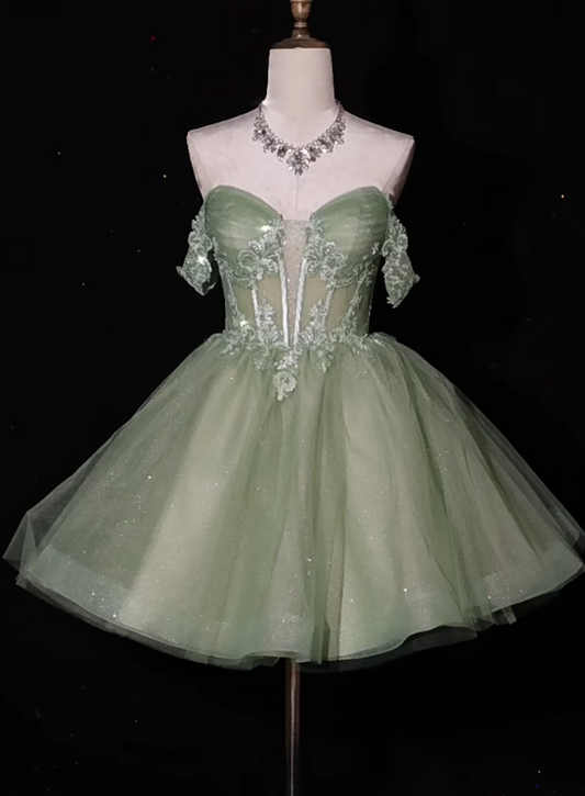 Süßes grünes schulterfreies A-Linien-Tüll-Kurzballkleid mit Applikationen RF0809