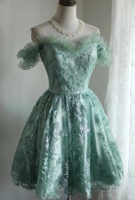 Wunderschönes grünes schulterfreies A-Linien-Tüll-Kurzballkleid mit Perlenbesatz RF0873
