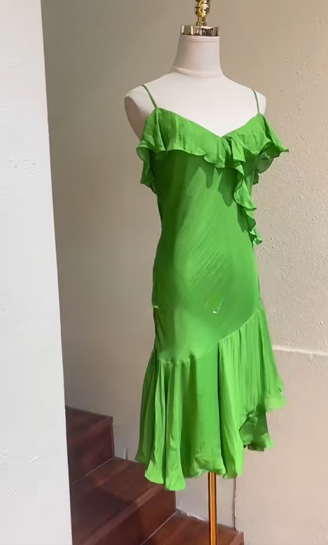 Wunderschöne grüne Spaghettiträger Etuikleid aus Seide, kurzes Ballkleid RF0875