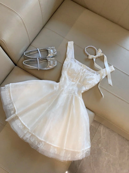 Süßes weißes A-Linien-Tüllkleid mit quadratischem Ausschnitt, kurzes Geburtstags-/Abendkleid, Partykleid RF0919