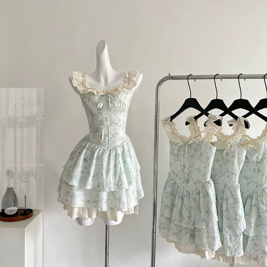 Atemberaubendes hellblaues A-Linien-Kleid mit quadratischem Ausschnitt und bestickten Applikationen für Sweet 16-Abende RF0937
