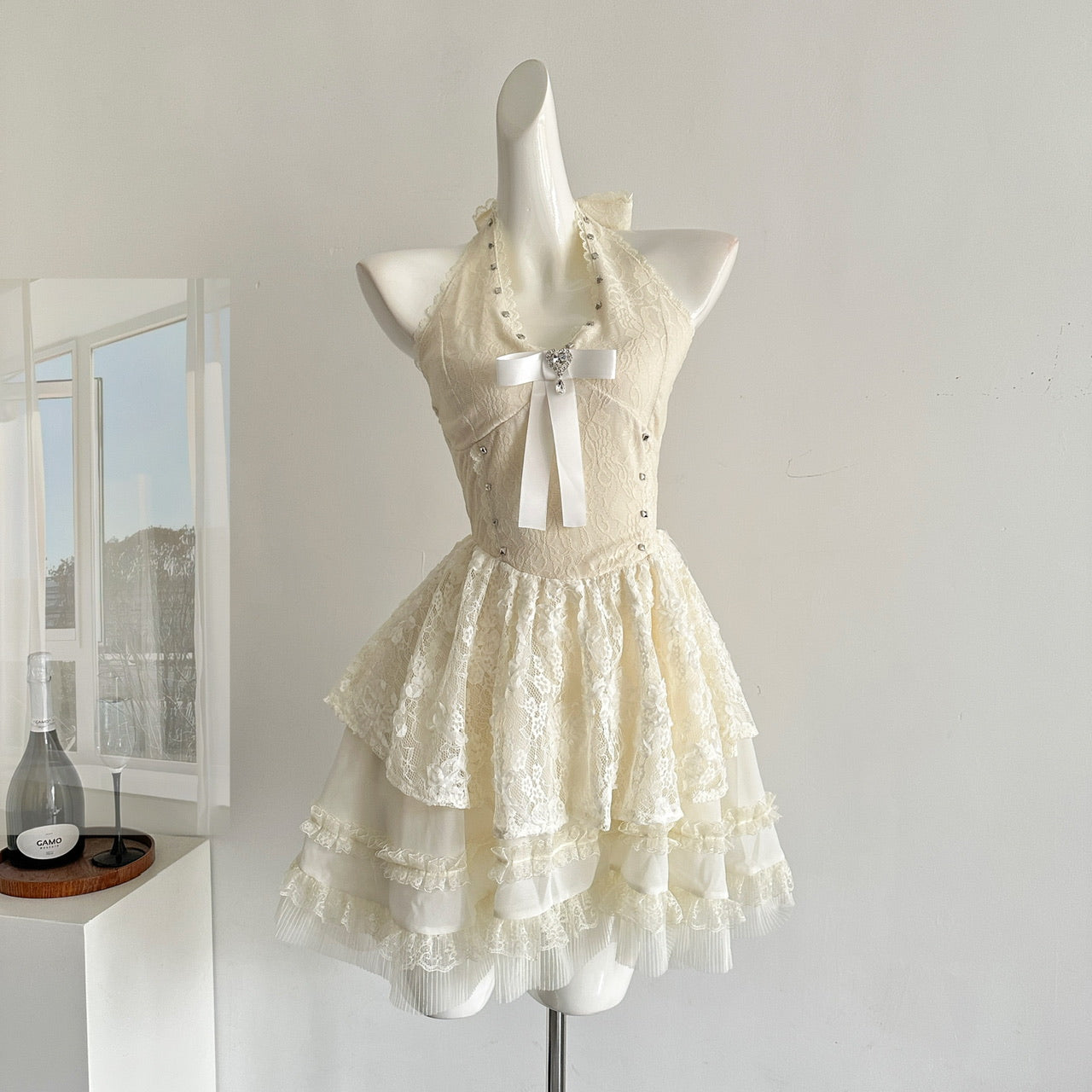 Süßes Apricot Neckholder A-Linie Spitze Kurzes Geburtstagskleid, Modisches Homecoming Kleid RF0964