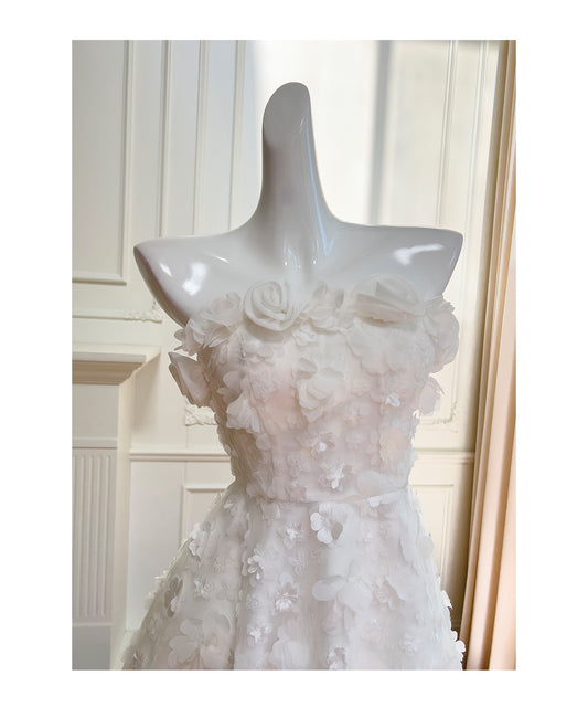 Elegantes A-Linien-Brautkleid mit Spaghettiträgern und Tüll, kurzes weißes Homecoming-Kleid mit Applikationen RF0980