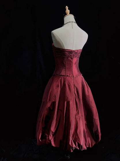 Robe de bal vintage bustier en taffetas bordeaux, années 2000, pour soirée, bal de promo, ou retour des anciens (N3199)