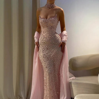 Bezauberndes, trägerloses, ärmelloses, langes Meerjungfrauen-Abendkleid mit Perlenstickerei für Damen AB1511