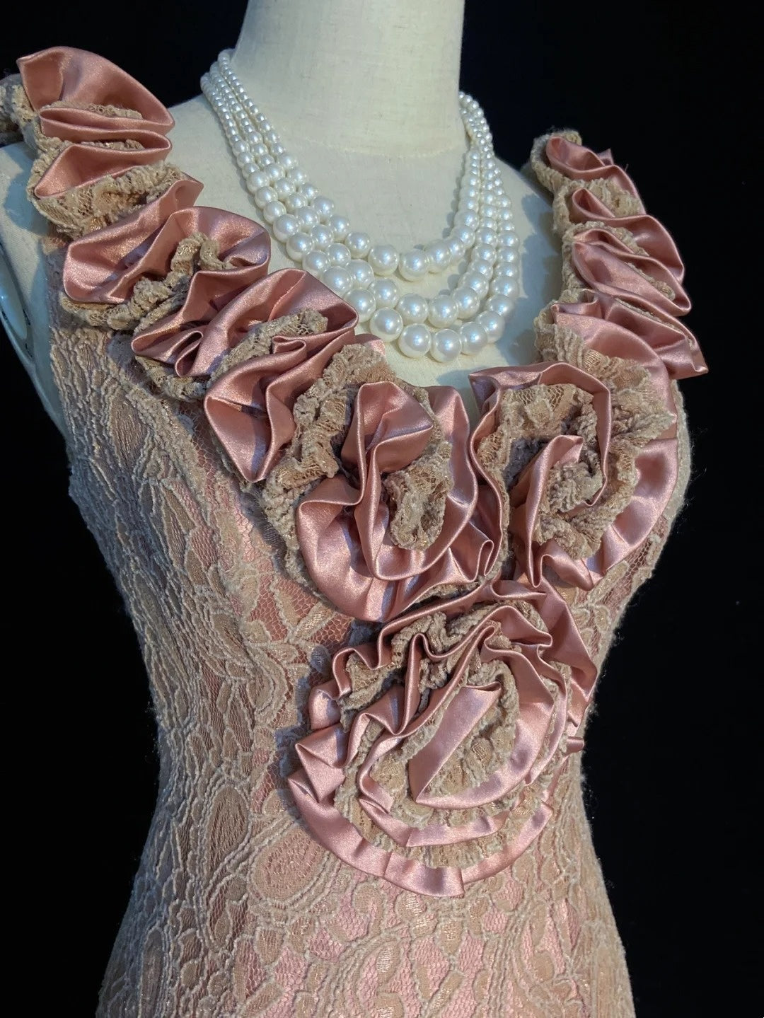 Robes de bal vintage, inspiration sirène, décolleté en V, dentelle rose années 90 avec volants, robes de soirée formelles N3316