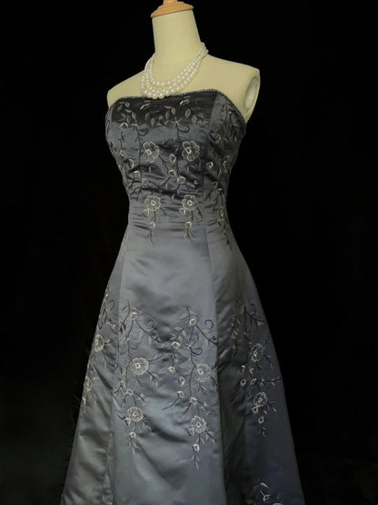 Vintage Prom Dresses Inspo Ball Gown Strapless Grey Satin With Embroidery For Women Formal Dress N3206