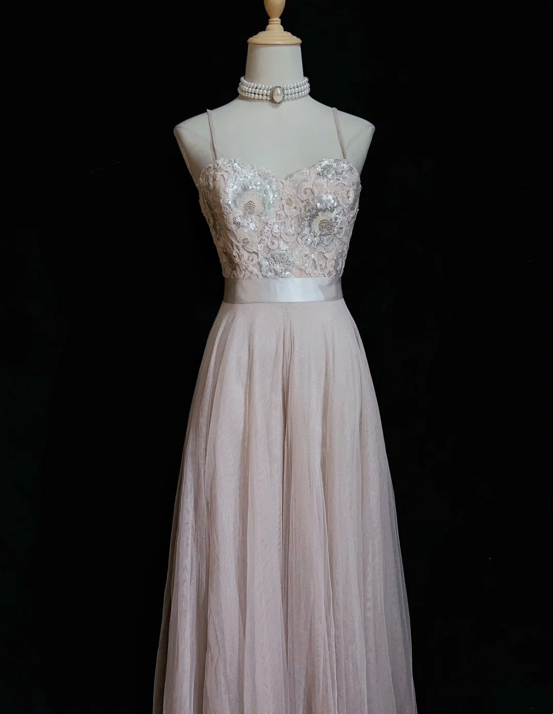 Robe de soirée élégante rose poudré avec bretelles fines et dentelle à sequins, robe de bal à paillettes N2834
