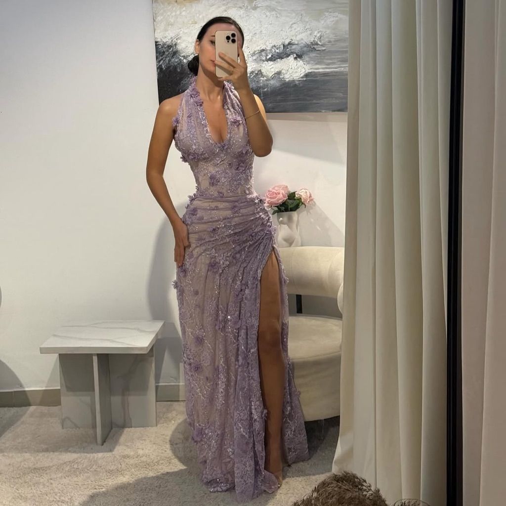Wunderschönes, langes, grünes Meerjungfrauen-Abendkleid mit Neckholder und 3D-Blumenmuster (Modell N628)