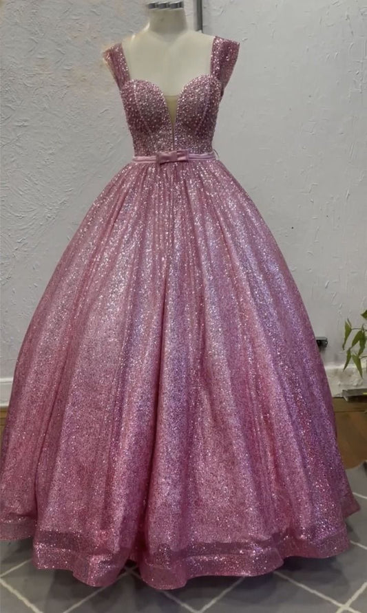 Sweet 16 Ballkleid Herzausschnitt Pailletten ärmellos Quinceañera Kleid Sweet Sixteen Kleid RB9510