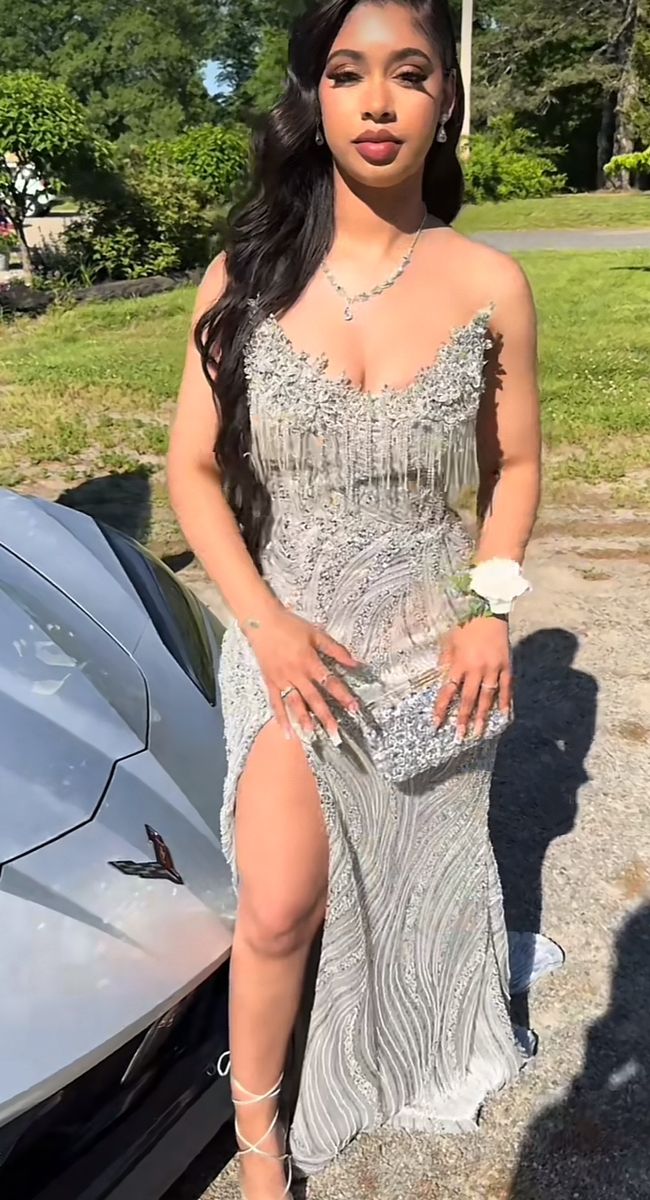 Glitzerndes Meerjungfrauen-Abendkleid mit Herzausschnitt für schwarze Mädchen, silberfarben, paillettenbesetzt, perlenbesetzt, mit Kristallen, langes, formelles Abendkleid mit Schlitz, Modell N814