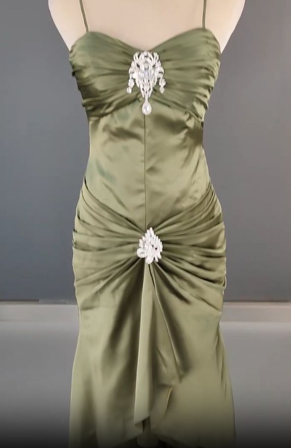 Robe de bal longue sirène élégante à fines bretelles en satin vert foncé, robe de soirée somptueuse N1782