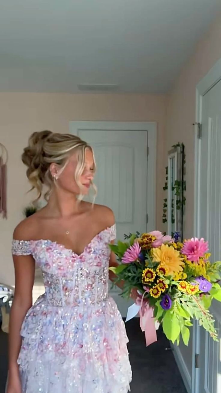 Modest Homecoming Dresses Outfit inspo A Line Off The Shoulder White Sequin 16th Birthday Cocktail Ideas Outfits RB8187