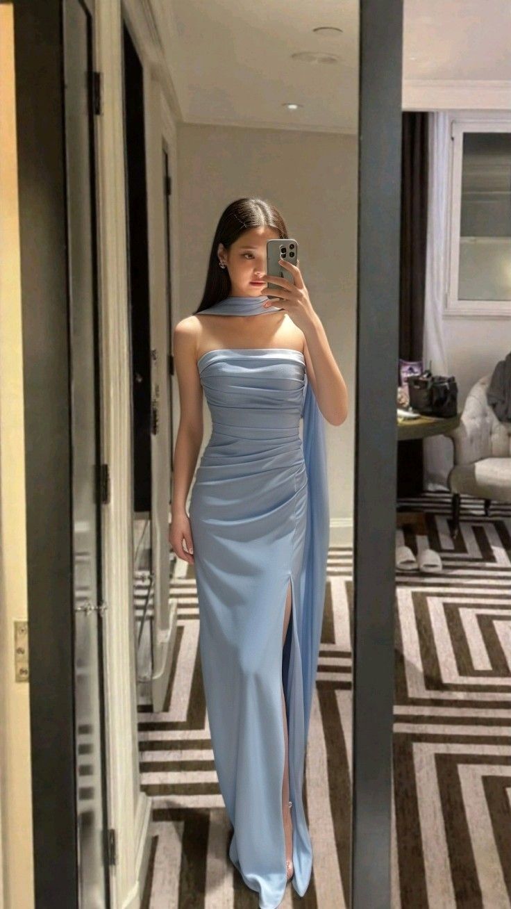 Bezauberndes, trägerloses, hellblaues Etuikleid mit Schlitz, langes Ballkleid, Abendgarderobe, formelles Kleid N1028