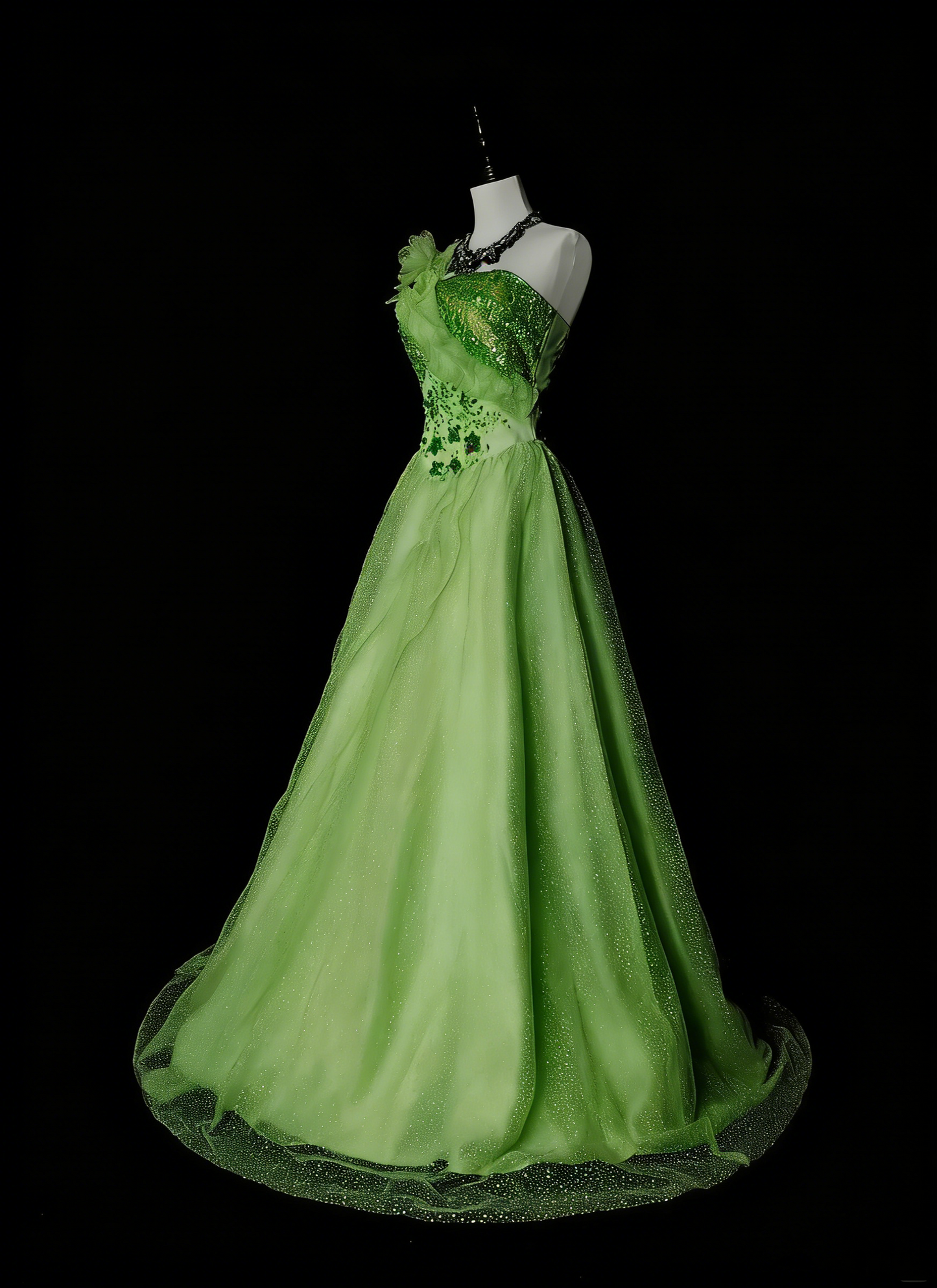 Robe de bal sobre asymétrique en tulle vert, longue, idéale pour l'été, les bals de fin d'année et les soirées de printemps (N1418).