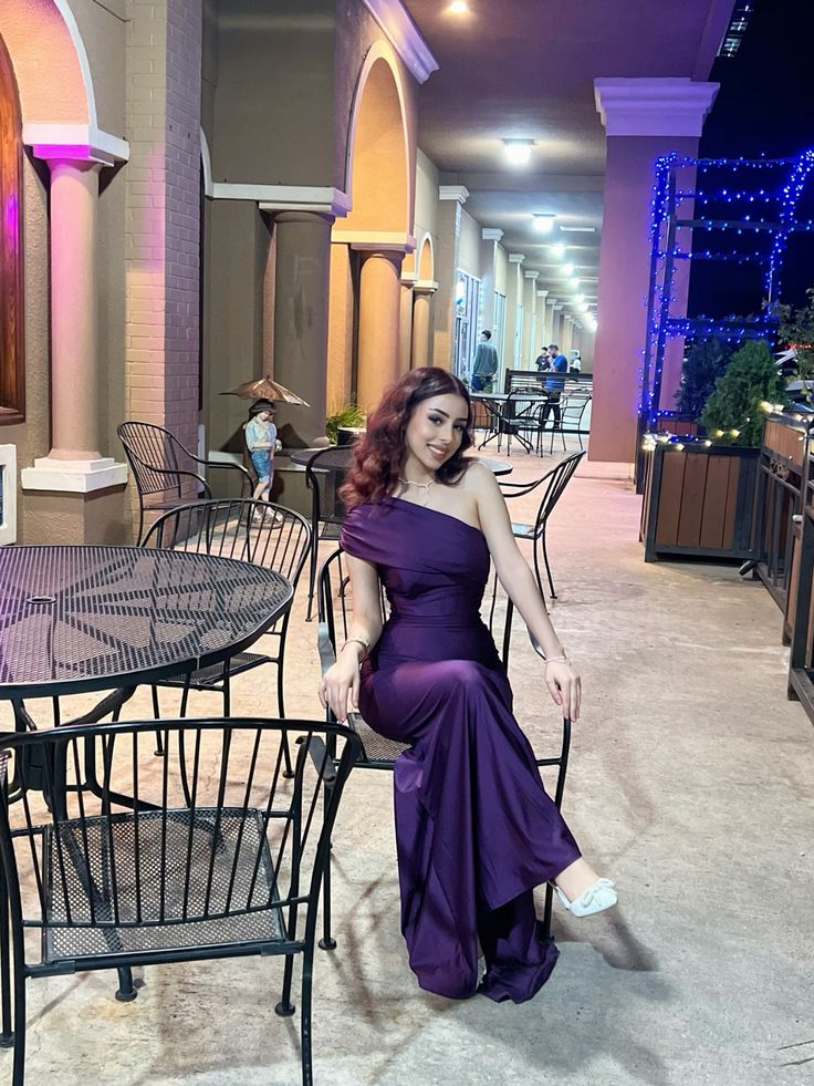 Ästhetisches Meerjungfrauen-Abendkleid mit One-Shoulder-Ausschnitt aus weinrotem Satin, langes formelles Kleid, Ballkleid AB637