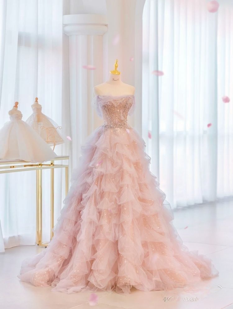 Einzigartiges trägerloses Ballkleid in zartem Rosa, langes Partykleid, Outfit für den 22. Geburtstag, Abschlusskleid AB306