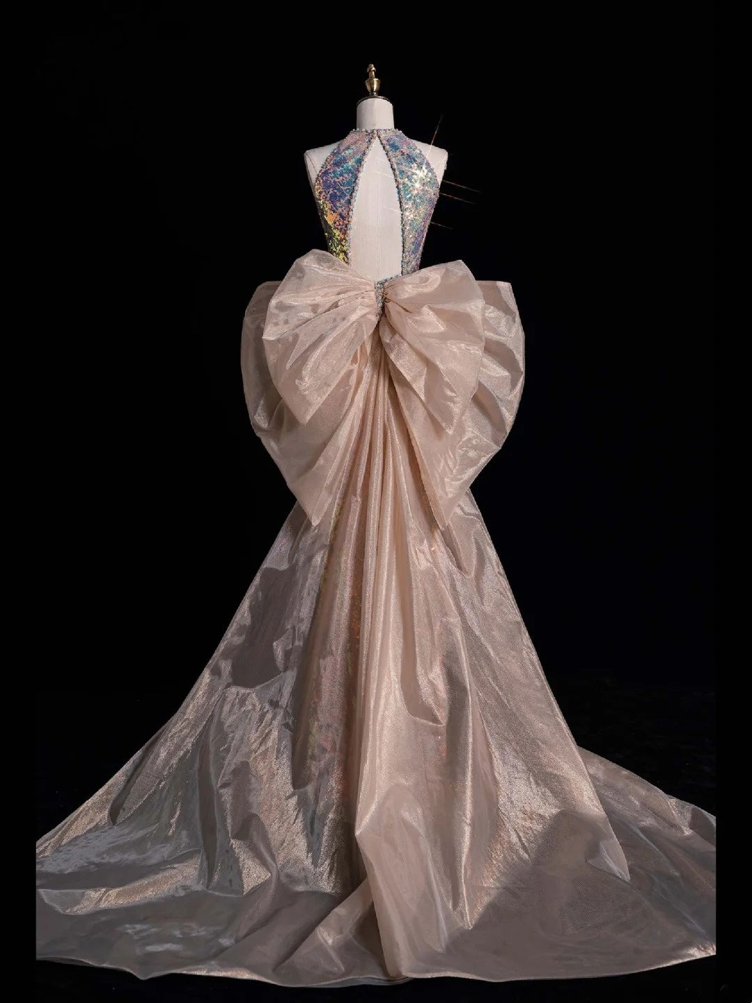 Robe de bal longue sirène à paillettes, col rond, sans manches, sans sequins, N680